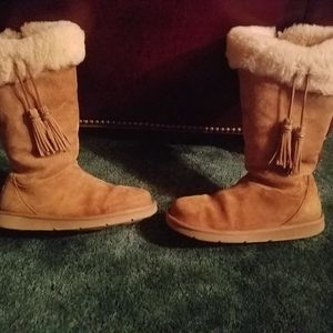 Ugg Australia Plumdale charm womens boots